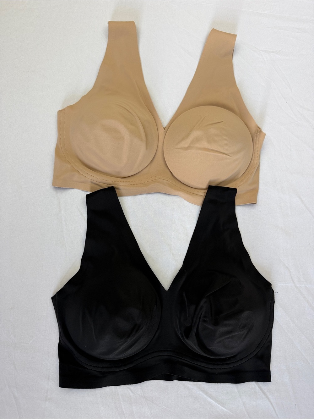True & Co. Wireless Everyday Bras in Nude and Black 2pack with pads